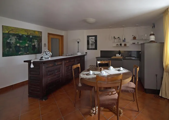 La Posta Apartment Saint Marcel